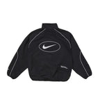 Chaqueta deportiva Nike Supreme negra