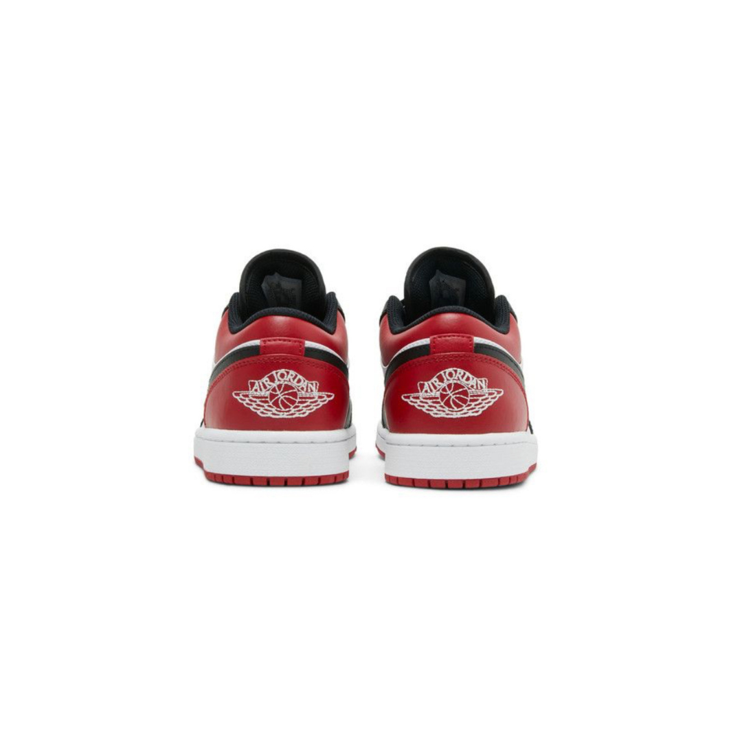 Jordan 1 Bred Toe - logo