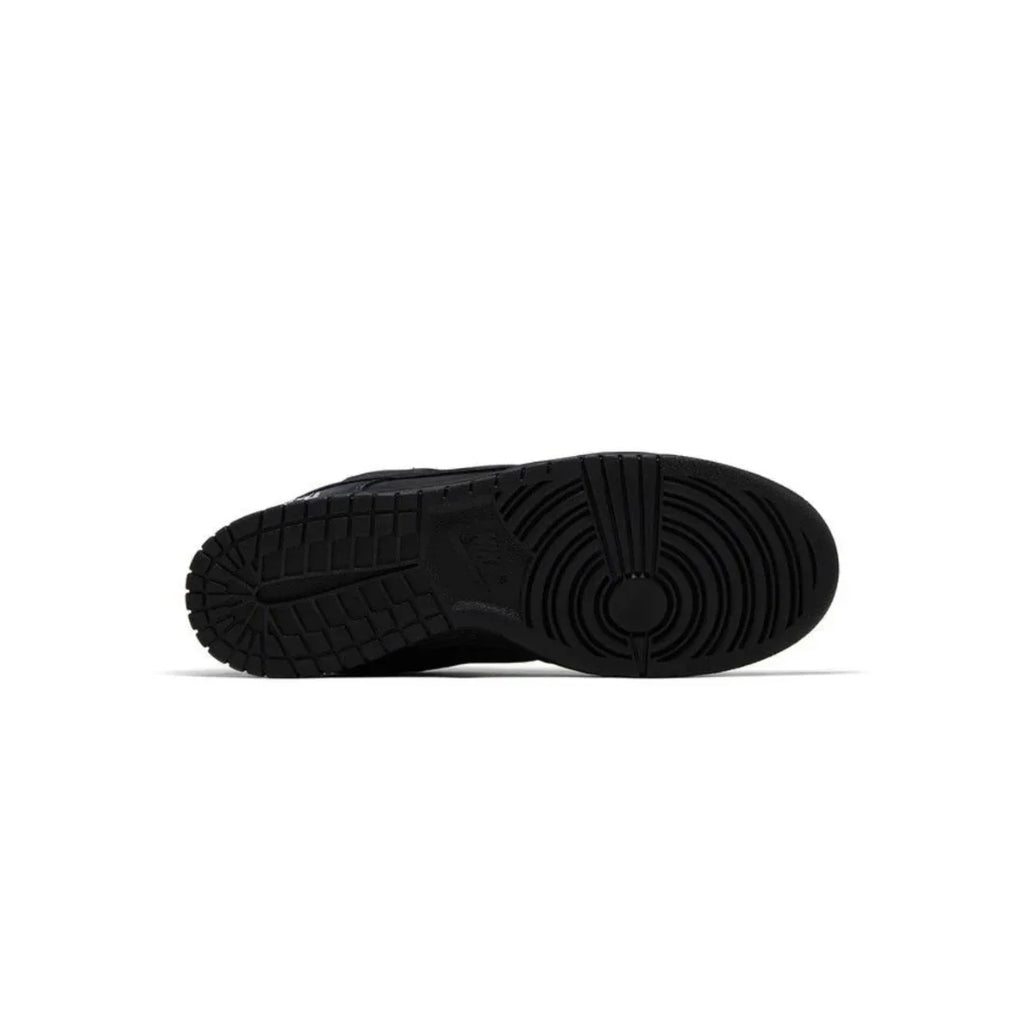 Nike SB Dunk Supreme 94 Black