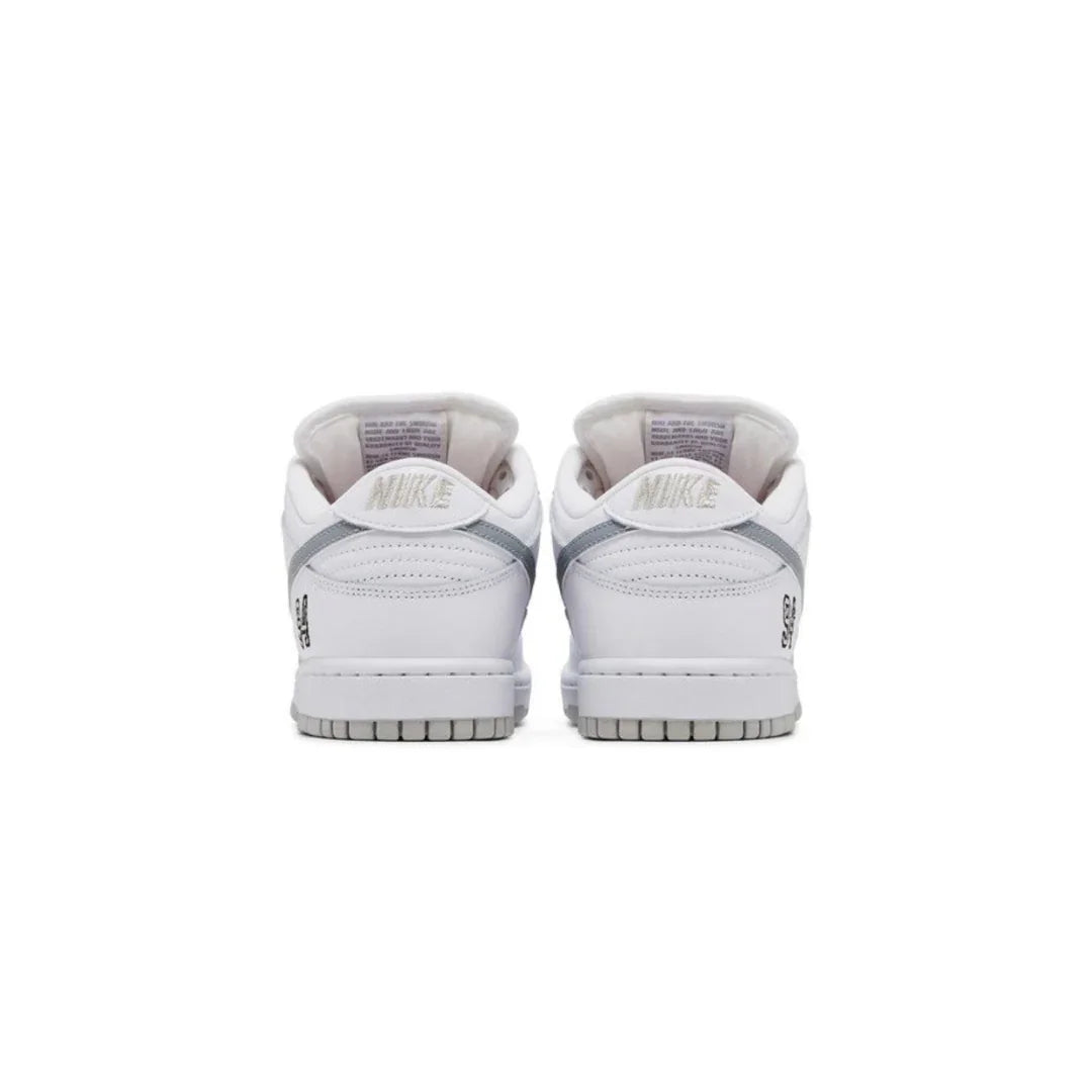 Nike SB Dunk Supreme 94 White Silver